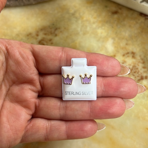 14k Gold Plated Enamel Princess Crown Earrings - Picture 8 of 11